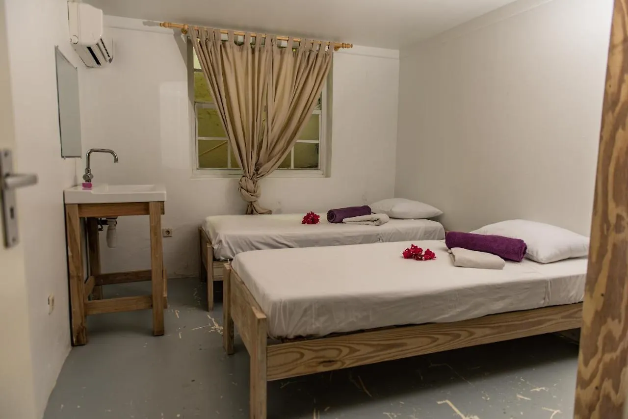 Kaya Tibourin Jan Thiel Hotel Willemstad Apartment